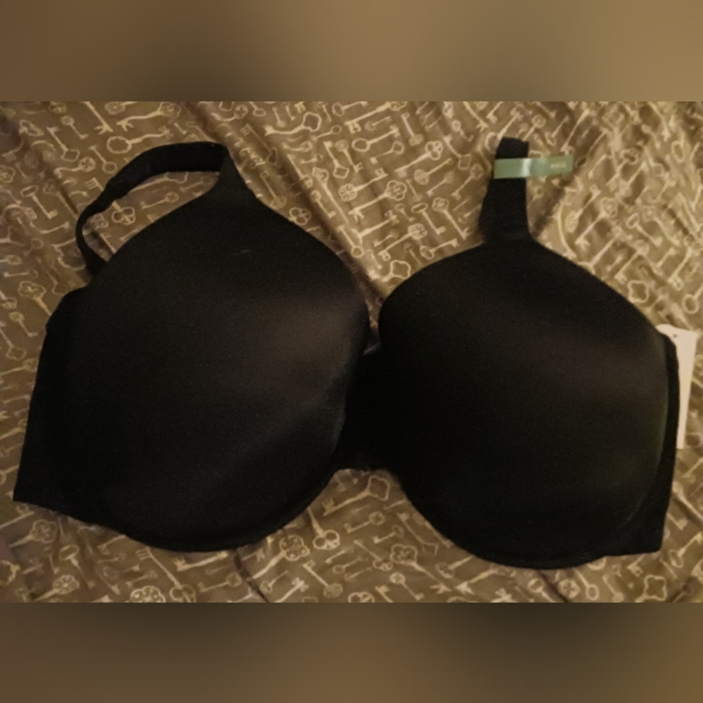 Smooth Cup Black Women's Bra Sz 42G